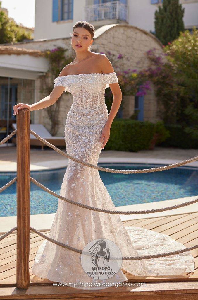 Arabic-Style Wedding Gowns Made in Turkey