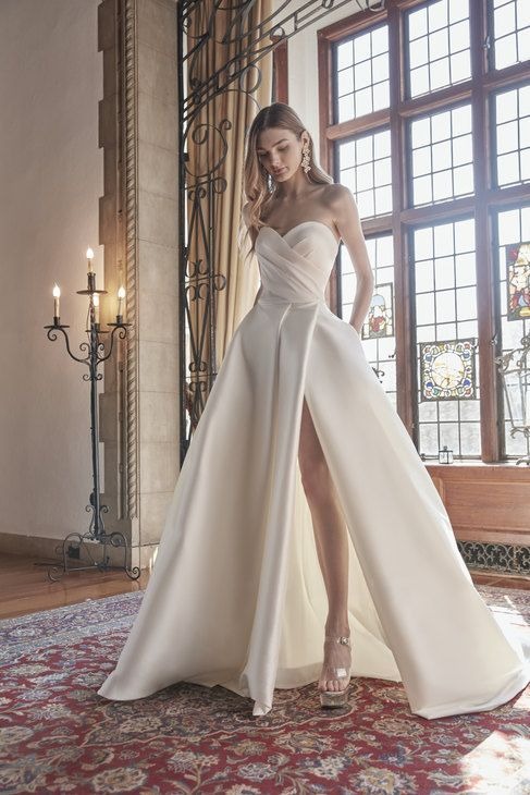 Designer Bridal Gown Shop USA with sleeves