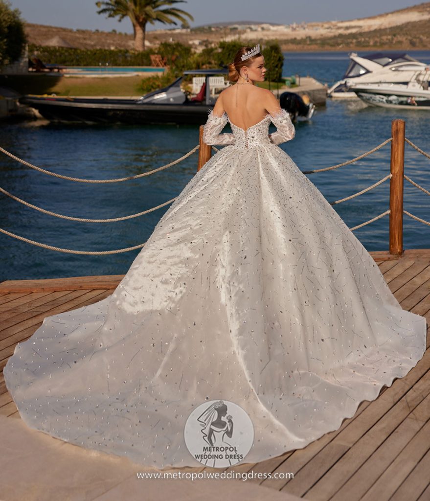 Mariage en France les avantages dune robe de mariée custom made 2 À quoi sert une robe de mariée