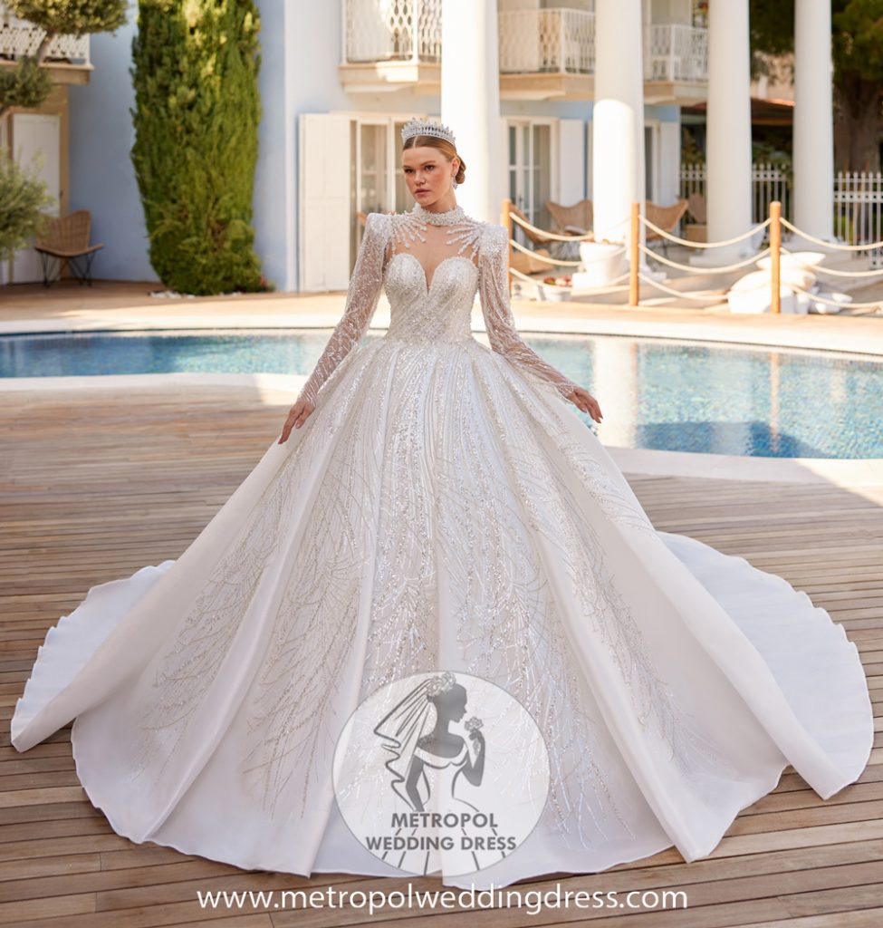 Germanys Love Affair with Turkish Bridal Gowns
