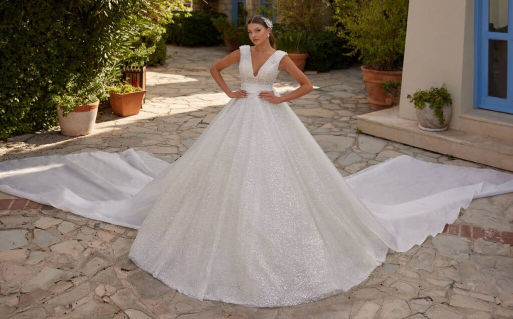 wholesale wedding dresses models