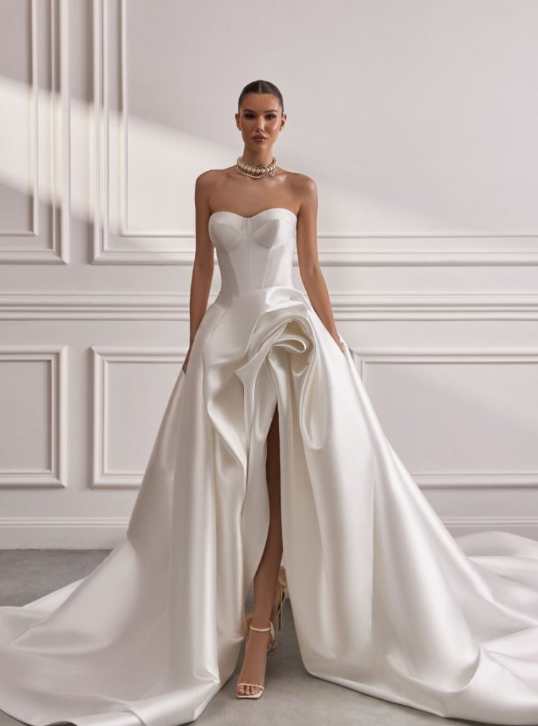 Cheap Custom Wedding Dress in the USA Best 3 Models By Metropol Wedding Dress