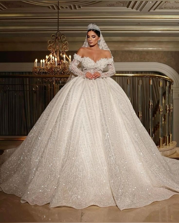 bridal gown shop izmir with train