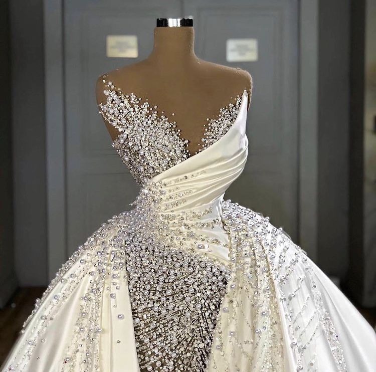 Bridal Showroom Online