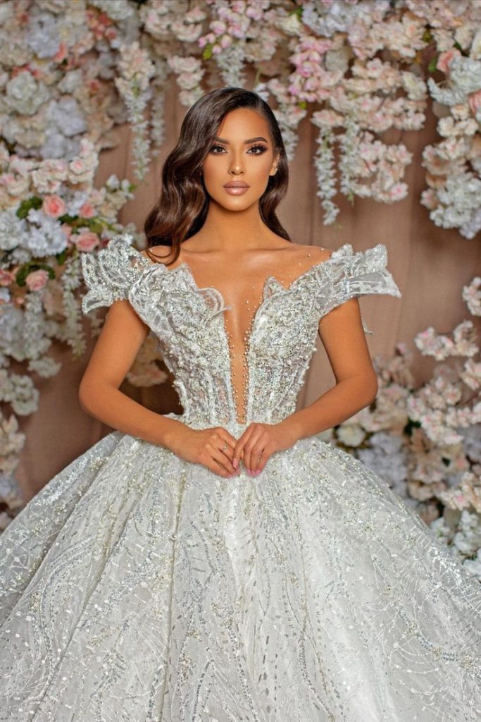 Custom Wedding Dress with Train Best 7 Models By Metropol Wedding Dress