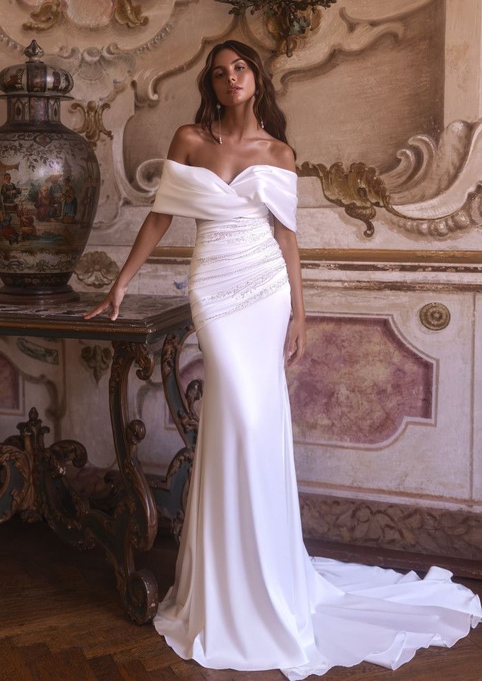 Designer Bridal Showroom in Dubai Under 1000
