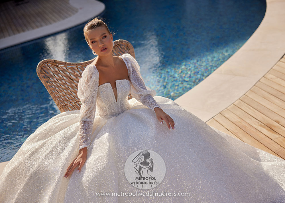 Handcrafted Luxury from İzmir Buy Your Dream Wedding Dress Online Today