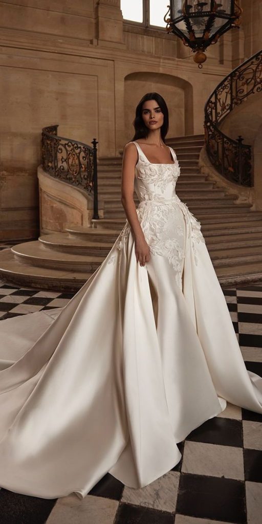 Les Meilleures Maisons de Couture pour une Robe de Mariée sur Mesure en Turquie