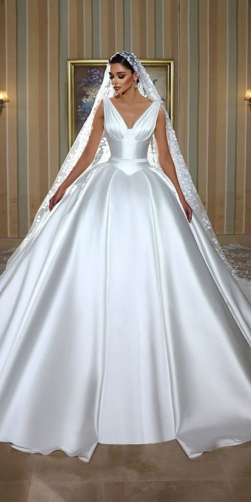 Premium Designer Brautkleider für elegante Hochzeiten in Deutschland