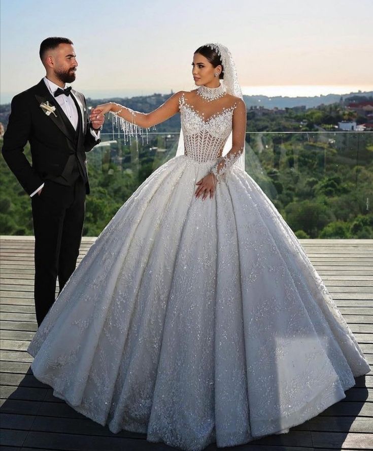 VIP Brautkleider für türkische Hochzeiten in Deutschland 2 Turkische Brautkleider Online Shop