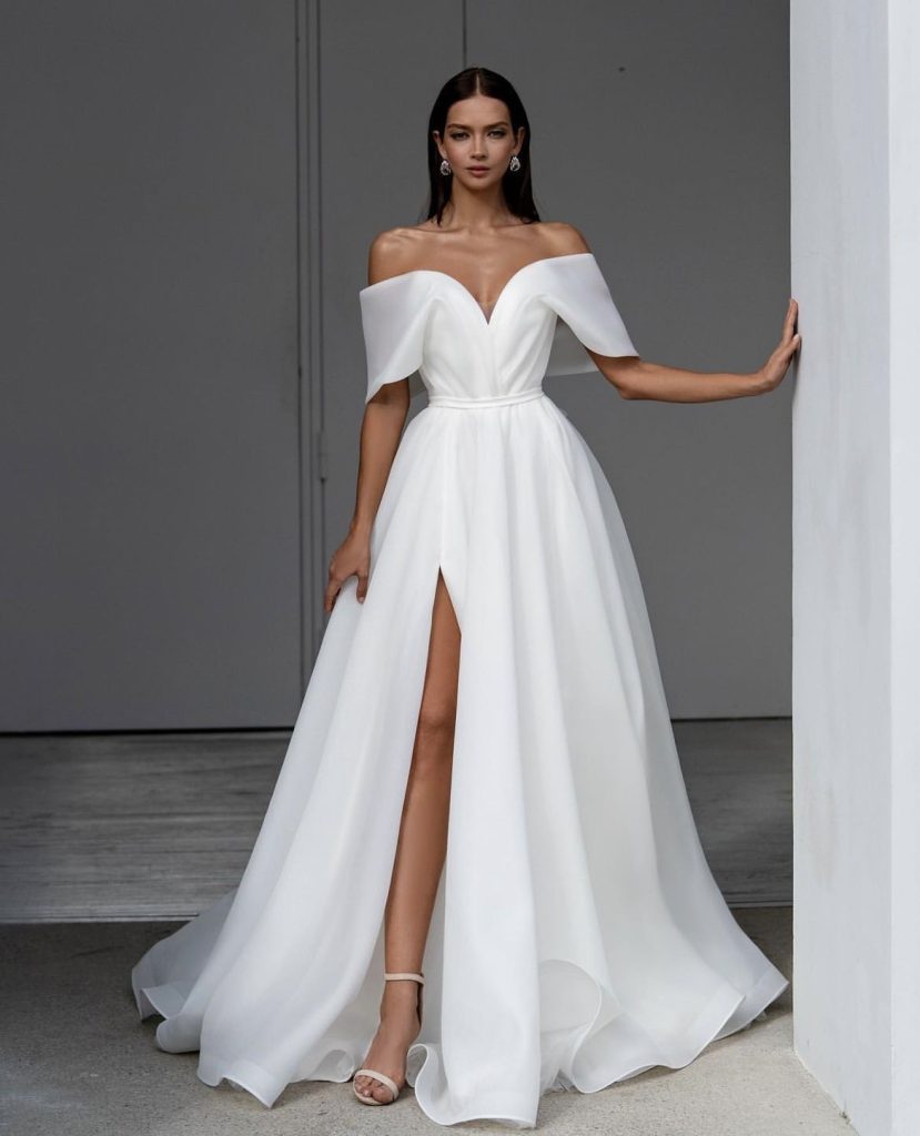 Simple Wedding Dresses for Registry Office Weddings 2 Plus Size Wedding Dresses With Sleeves