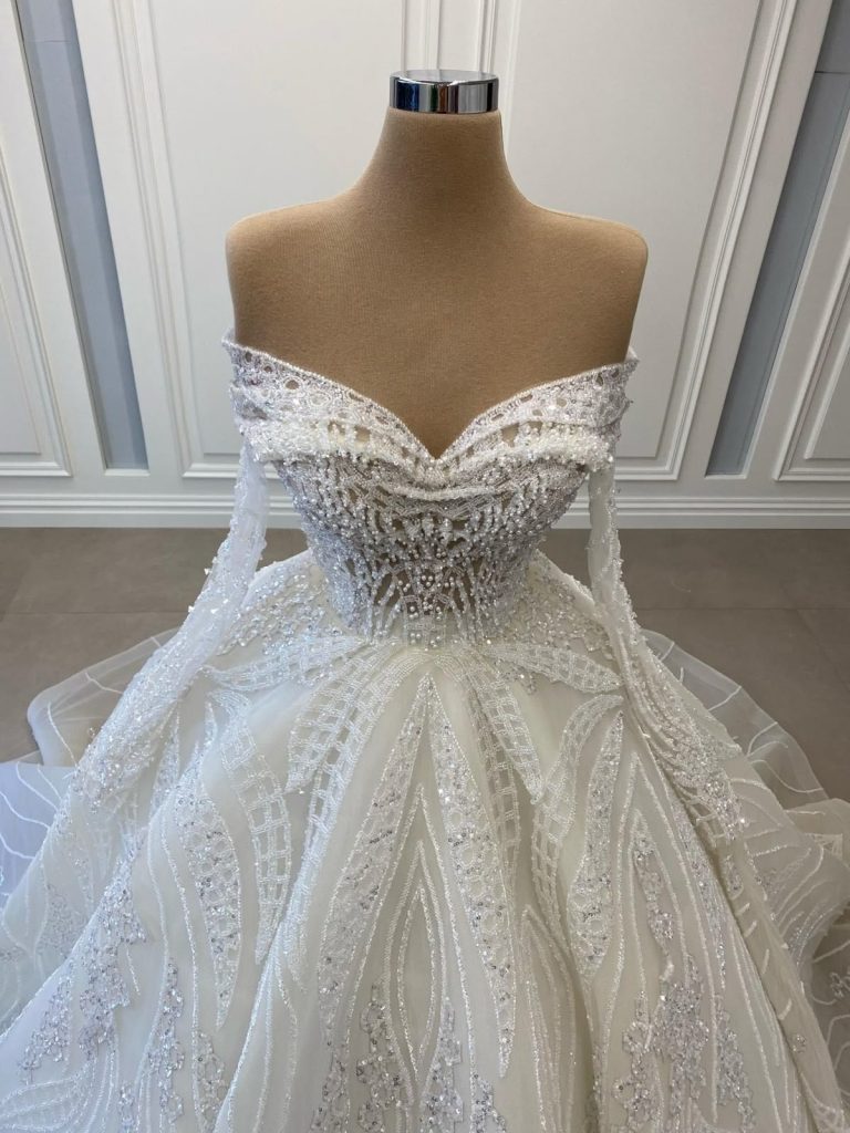 Robe de Mariée Simple et Élégante