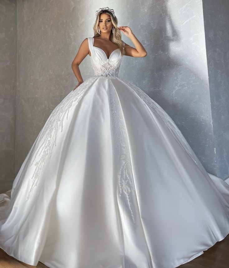 European Brides Love Turkish Wedding Dresses Germany and Milano Spotlight 2 Turkish Wedding Dresses vs European Designers
