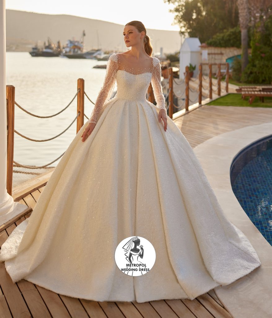 The Wedding Dress Styles That Never Go Out of Fashion 5 Wedding Dress Features