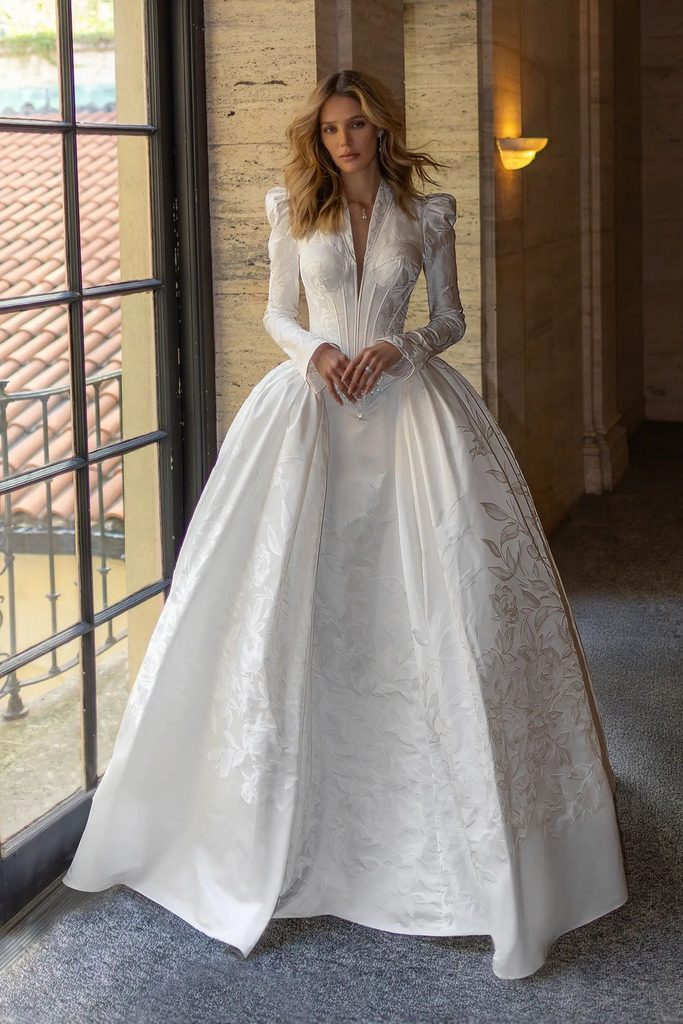 Minimalist Wedding Dress Designers 2 Minimalist Wedding Dress Designer Turkey