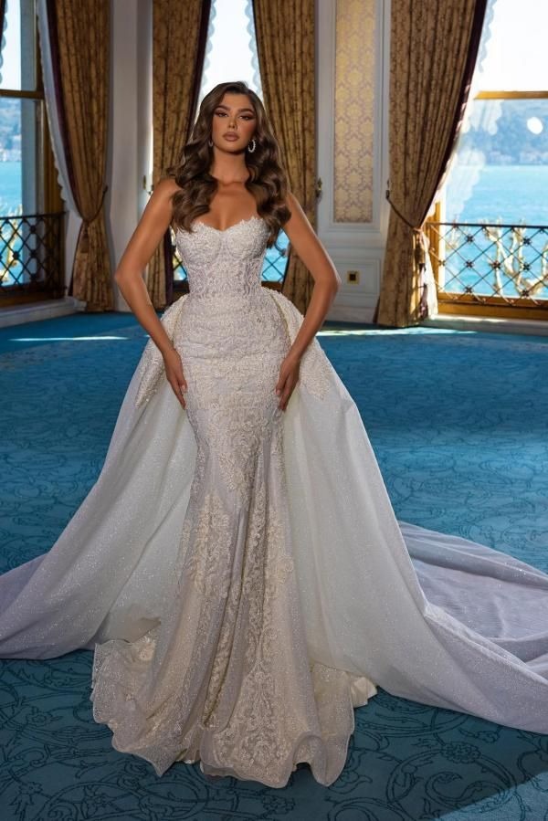 Modern Minimalist Wedding Dress 3 Elegant Wedding Dress