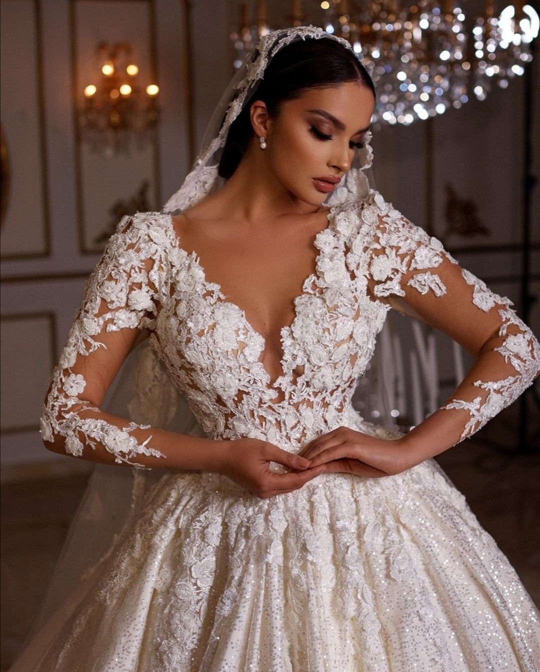 Was kostet ein maßgeschneidertes Brautkleid ab 1.000 Euro in Deutschland 1 maßgeschneidertes Brautkleid ab 1.000 Euro